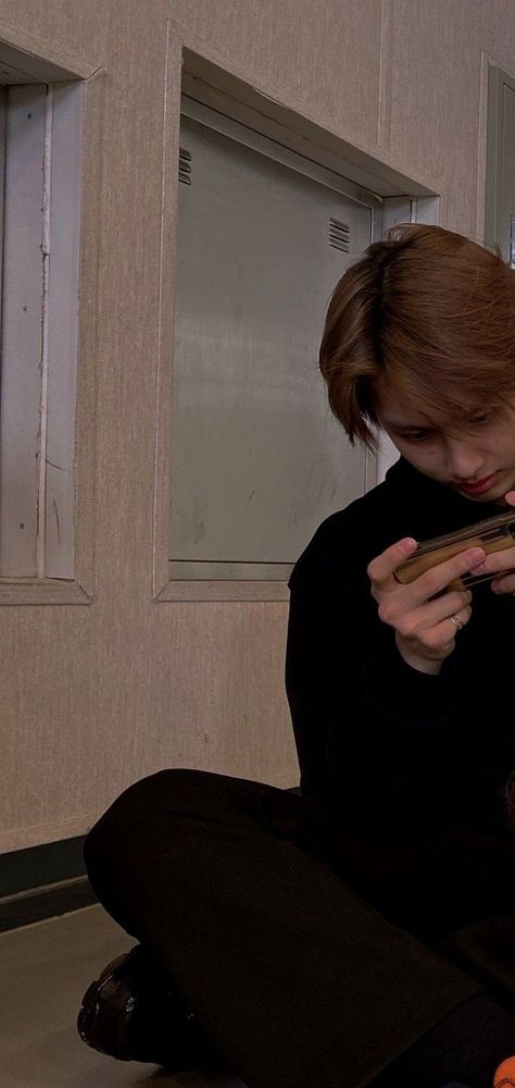 Junhui Bf Material, Jun Aesthetic Seventeen, Seventeen Shifting, Jun Svt Boyfriend Material Wallpaper, Junhui Boyfriend Material Wallpaper, Jun Boyfriend Material Seventeen, Jun Boyfriend Material Wallpaper, Jun Bf Material, Wen Junhui Boyfriend Material