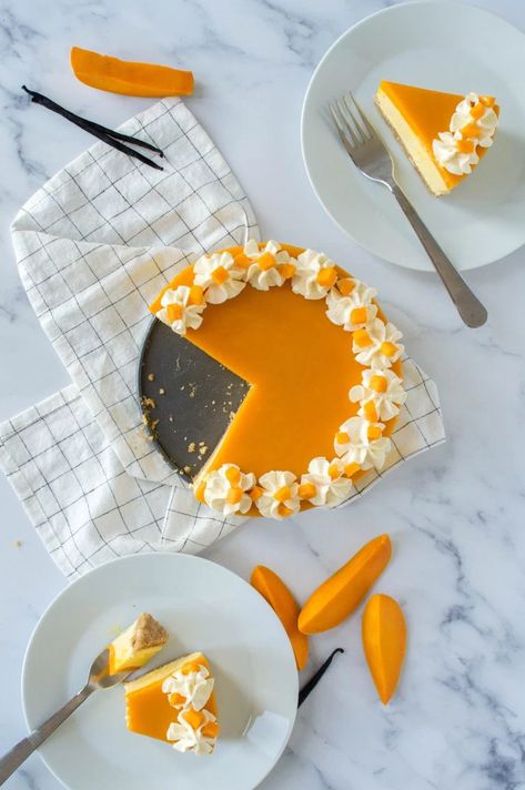 Cake Mango, Mango Decoration, Mango Decoration Ideas, Mango Fruit Cake, Cute Cheesecake, Mango Cakes, Cheesecake For Birthday, Cheesecake Decorating Ideas Birthday, Mango Cake Decoration