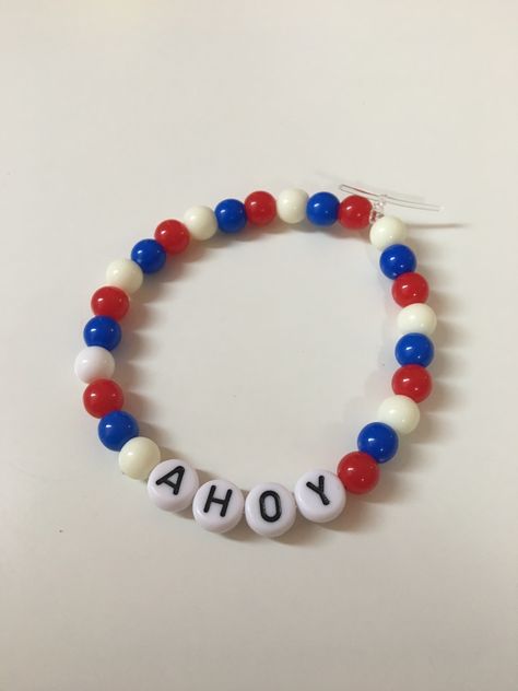 Scoops Ahoy Bracelet, Stranger Things Bead Bracelet, Tv Show Bracelet Ideas, Stranger Things Clay Bead Bracelets, Stranger Things Bracelet Ideas, Stranger Things Bracelets, Stranger Things Bracelet, Bracelet Ideas Clay Beads, Stranger Things Jewelry