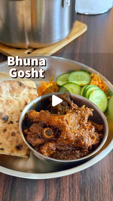 Bhuna Gosht Recipe, Bhuna Gosht, Mutton Masala, Mutton Recipes, Pot Luck, Desi Food, February 22, Naan, Salad