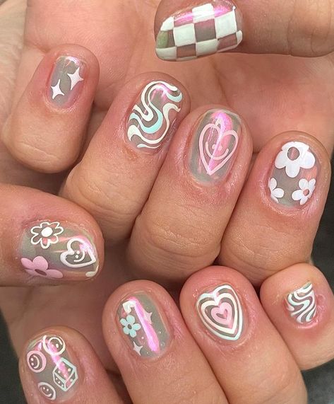 Easy Toe Nail Art, Nails Vibrant, Toe Nail Art Designs, Nail Art Designs For Beginners, Fashion Cottagecore, Minimal Nails Art, Harajuku Anime, Band Nails, Retro Nails