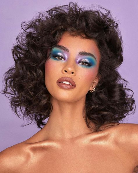 1980 Makeup, 70s Disco Makeup, 80s Makeup Trends, 80s Hair And Makeup, 1980s Makeup And Hair, 80s Makeup Looks, 80’s Hair, 1980s Makeup, Look Disco