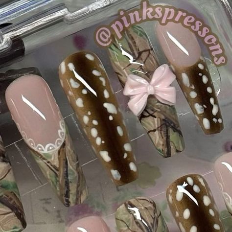 ✧༺♥༻∞ cutest press on nails ∞༺♥༻✧ on Instagram: "🎀Camo fawn🦌 . @moonkittynails @micenails recreation  . . . . .#pressonnails #pressons #pressonnailsforsale #nails #nailsofinstagram #nailsnailsnails #nailart #nailinspo #nailideas #kawaii #kawaiinails #gyaru #gyarunails #sanrio #hellokitty #kuromi #grunge #goth #longnails #cute #cutenails #bts #twice #seventeen #blackpink #kpop #newjeans  #instagood #instagram #pinterest nails  houston tx🎀" K Pop Nails Design, Pink Grunge Nails, Fortnite Nails, Deer Nail Art, Soft Grunge Nails, Pink Camo Nails, Twice Seventeen, Deer Nails, Newspaper Nails