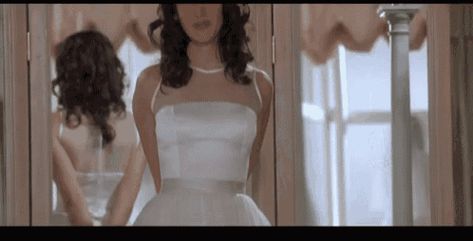 Julia Roberts Wedding Dress GIF - Tenor GIF Keyboard - Bring Personality To Your Conversations | Say more with Tenor Tenor Gif, Dance Gif, Runaway Bride, Dancing Gif, Julia Roberts, Say More, Animated Gif, Manhattan, Keyboard