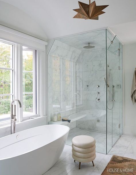 This light-filled ensuite exudes a sense of serenity with a spacious stand-alone tub, glass shower and airy color palette. | Photographer: Alex Lukey | Designer: Erin Feasby & Cindy Bleeks, Feasby & Bleeks Design Urban Bathroom, Master Bath Remodel, Bathroom Update, Bad Design, Dream Bathrooms, Bathroom Layout, Bathroom Renos, Bathroom Remodel Master, Bath Tub