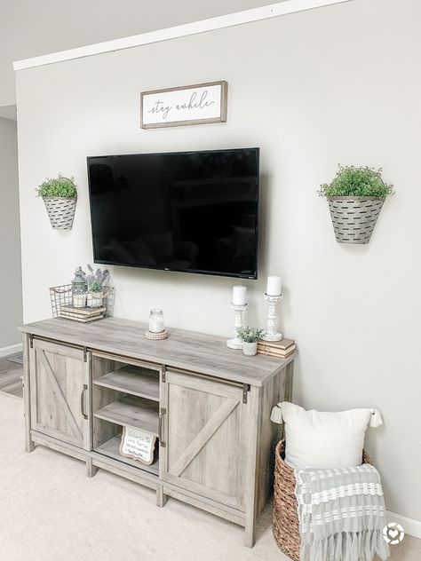 Tv Stand Decor Living Room, Tv Stand Decor Ideas, Tv Wall Ideas, Tv Stand Decor, Living Room Plants, Tv Decor, Living Room Tv Wall, Rustic Living Room, Decor Home Living Room