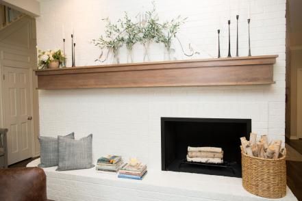 Farmhouse Fireplace Mantel Decor, Modern Farmhouse Fireplace Mantel, Fireplace Mantel Decor Ideas, Off Center Fireplace, Farmhouse Fireplace Mantel, Farmhouse Fireplace Mantels, Modern Farmhouse Fireplace, White Brick Fireplace, Mantel Decor Ideas