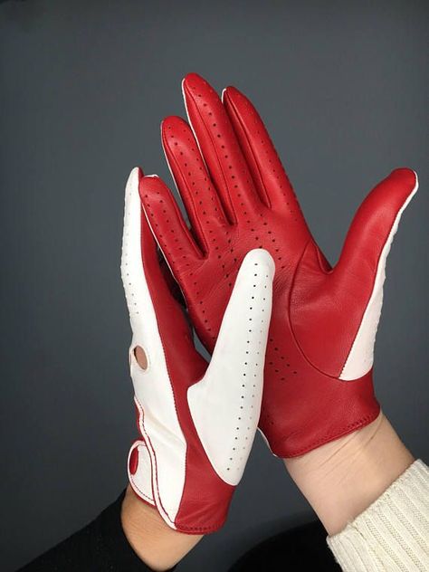 Hand Gloves Aesthetic, Fashion Gloves Women, Gloves Aesthetic, Women Gloves, Ladies Gloves, Gloves Long, Grey Gloves, Leather Driving Gloves, Gloves Fingerless