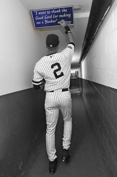 Derek Jeeter and Joe DiMaggio quote. Not quite historic but still pretty cool Yankees Fan, Yankee Stadium, Yankees Baseball, Derek Jeter, Sport Quotes, Man Up, Ny Yankees, Major League Baseball, Nfl Football