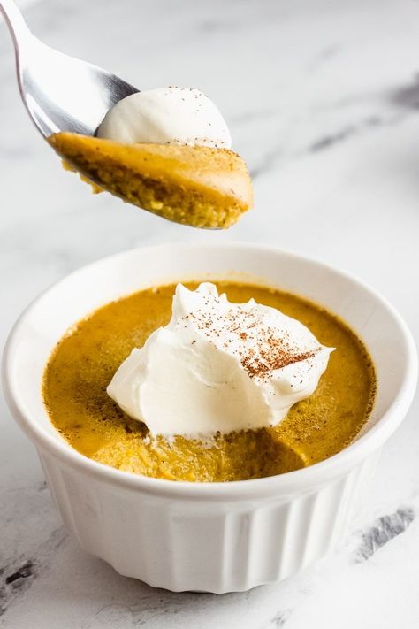 Pumpkin Pie Custard, Pumpkin Custard Recipe, Keto Pumpkin Pie, Crustless Pumpkin Pie, Custard Recipe, Pumpkin Custard, Postre Keto, Keto Pumpkin, Keto Diet Breakfast