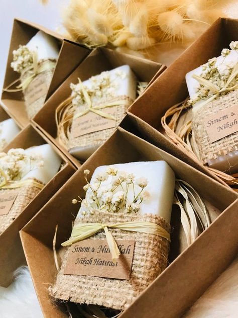 Handmade Personalised Soap Gifts Wedding thank you gift for | Etsy Wedding Favors Soap Handmade, Wedding Thank You Photo, Cute Soap Packaging Ideas, Thank You Gift Ideas For Wedding Guests, Soap Gift Box Ideas, Soap Packing Ideas, Soap Gift Ideas, Wedding Favors Soap, Soap Wrapping