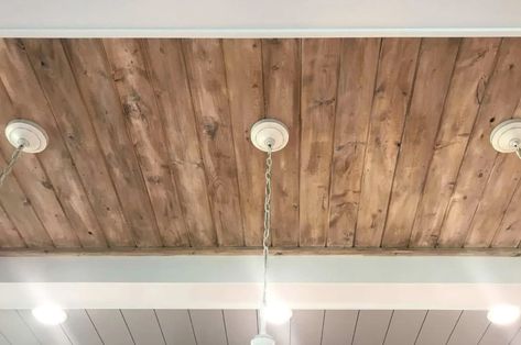 Stained Shiplap Ceiling, Shiplap Room, Stained Shiplap, Reclaimed Wood Ceiling, Shiplap Kitchen, Wood Plank Ceiling, Skylight Kitchen, Wood Wall Design, Shiplap Ceiling