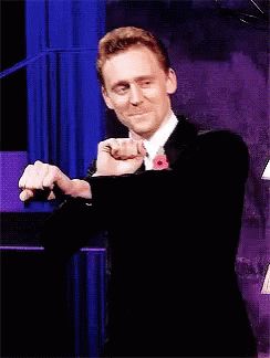 Tom Dancing, Tom Hiddleston Gif, Tom Hiddleston Dancing, Avengers Black Widow, Tom Hiddleston Funny, Dancing Gif, Thomas William Hiddleston, Jaw Bone, Loki Marvel