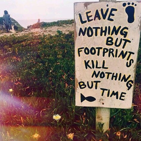 Leave Nothing But Footprints, Hippie Quotes, Hippie Lifestyle, Hippie Aesthetic, Estilo Hippy, Happy Hippie, Hippie Life, Hippie Love, Hippie Vibes