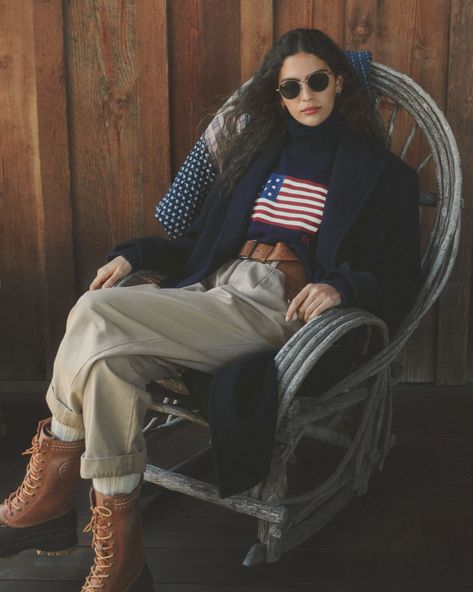 Ralph Lauren Editorial, Men Fall 2023, Flag Sweater, Polo Outfit, Mountain Outfit, Country Fashion Women, Polo Women, Polo Ralph Lauren Women, Ralph Lauren Style