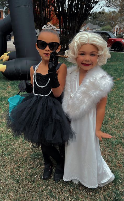 Marlin Monroe Halloween Costumes, Marlin Monroe Costumes, Marilyn Monroe Outfits Halloween, Audrey And Marilyn Costumes, Audrey Hepburn And Marilyn Monroe Halloween Costume, Audrey Hepburn And Marilyn Costume, Marilyn Monroe Couple Costume, Marilyn Monroe Costumes, Marylin Monroe Costume Halloween