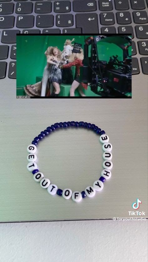 You have a good eye - 24gambetts@gmail.com - Gmail Eras Tour Bracelets Ideas Funny, Bejeweled Outfit, Swiftie Bracelet, Taylor Bracelets, Swift Bracelets, Cute Friendship Bracelets, Taylor Swift Tour Outfits, Bracelet Inspo, Friendship Bracelets With Beads