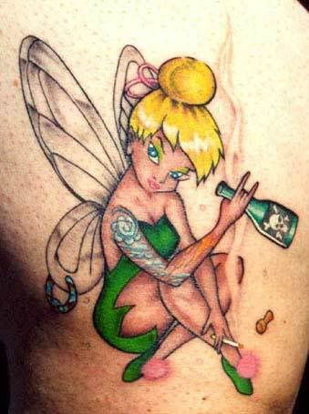 super cute lol Tattoo Tinkerbell, Small Fairy Tattoos, Angel Tattoo For Women, Tinker Bell Tattoo, Kunst Tattoos, Fairy Tattoo Designs, Fairy Tattoo, Cute Fairy, Angel Tattoo