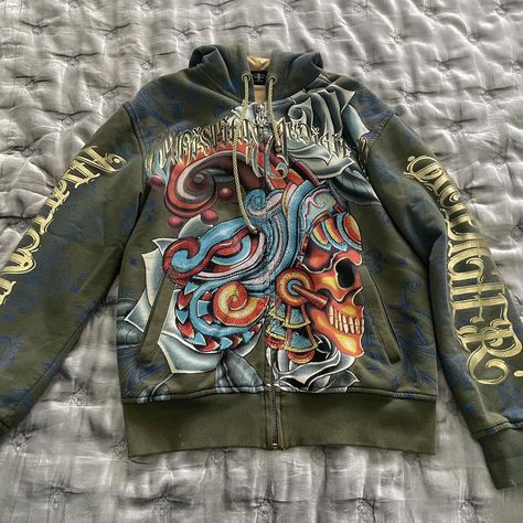 Christian Audigier Hoodie, Hunting Fits, Grunge Shirts, 2000s Clothing, Autumn Fits, Christian Audigier, Green Hoodie, Black Swan, Online Shopping Clothes