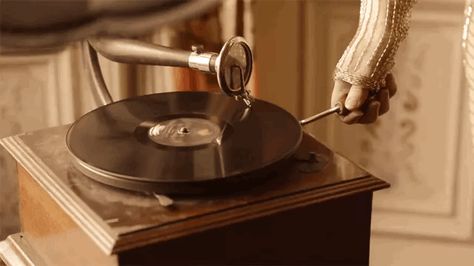 Great Gatsby Wedding, Banner Gif, Nick Fury, Academia Aesthetic, Beige Aesthetic, Aesthetic Gif, Record Player, Aesthetic Videos, Dark Academia