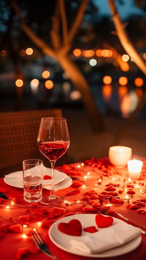 Romantic Dinner For Two Candlelight, Light Dinner Ideas, Candle Light Dinner Ideas, Dinner Table Set Up, Romantic Candle Dinner, Romantic Candle, Outdoor Lighting Design, Romantic Dinner For Two, Set The Mood