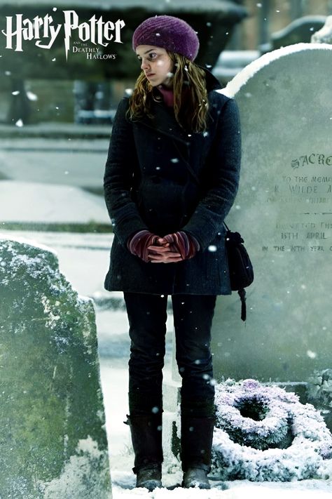 Hermione Granger Style, Hermione Granger Outfits, Hermione Granger Aesthetic, Weasley Harry Potter, Emma Watson Harry Potter, Ron Weasley Hermione Granger, Emma Watson Pics, Harry Potter Outfits, Harry Potter Hermione