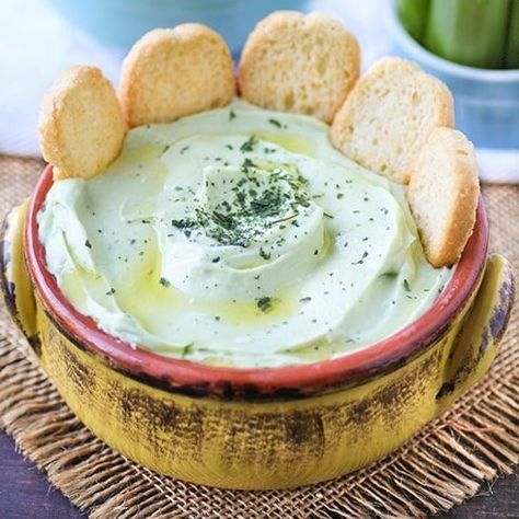 Avocado Cream Cheese, Bread Dipping Oil Recipe, Pumpkin Spice Latte Cupcakes, Avocado Dip Recipe, Dairy Free Appetizers, Cream Cheese Recipes Dip, Cheese Dip Recipe, Cream Cheese Dip, Pumpkin Seed Recipes