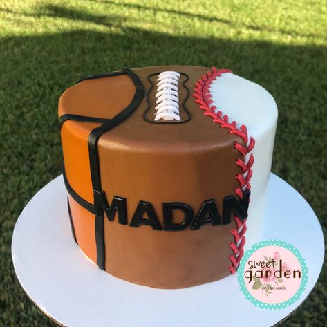 Sports First Birthday Cake, Ball Smash Cake, Born 2 Ball Birthday Cake, Ball Theme Birthday Cake, Born Two Ball Birthday Cake, Sports Theme First Birthday Cake, Ball Birthday Parties, Sports Theme Birthday, Ball Birthday