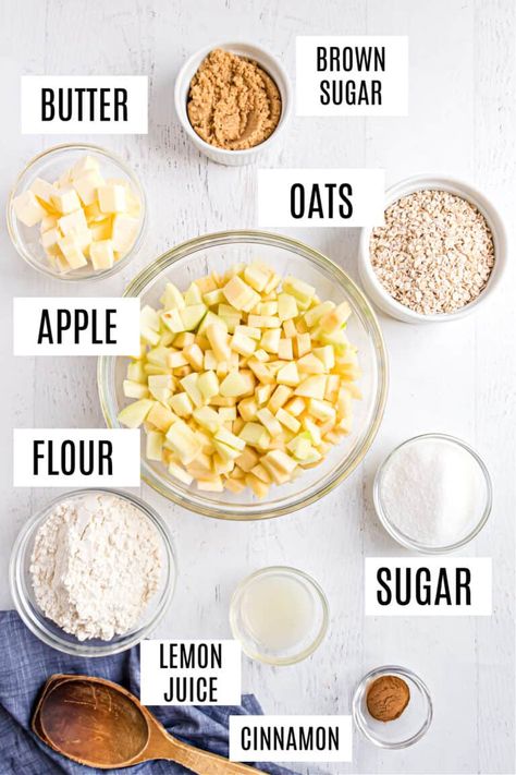 Easy Apple Crumble Recipe - Shugary Sweets Apple Crumble Recipe Easy, Pear Crumble Recipe, Easy Apple Crumble, Healthy Apple Crumble, What Is Healthy Food, Apple Desserts Easy, Apple Crumble Recipe, Shugary Sweets, Apple Dessert Recipes