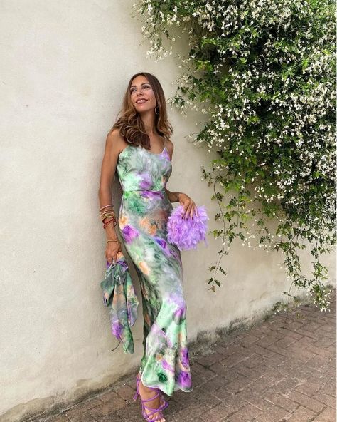 🌞 Unleash your inner beach goddess with this Tie Dye Maxi Dress! The backless design and detachable sleeves make it the ultimate summer statement. 🌸👗 #Summer2024 #TieDyeVibes #BeachChic #BacklessFashion #MaxiDressGoals #HighWaistElegance https://miazajfashion.com/products/womens-sexy-backless-tie-dye-beach-maxi-dress-with-detachable-sleeves-summer-2024-high-waist-sling-dress Long Robes, Off The Shoulder Dresses, Detachable Sleeves, Shoulder Dresses, Tie Dye Maxi Dresses, Tie Dye Maxi, Beach Maxi Dress, Sling Dress, Maxi Robes