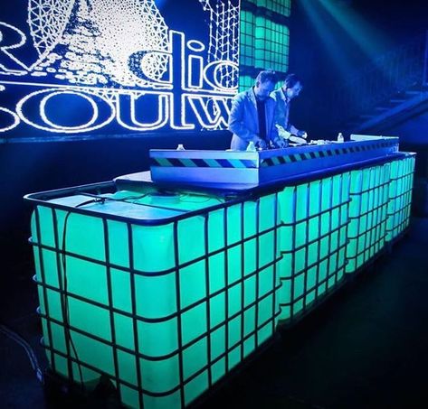 Dj Stage Design Dj Booth, Dj Stage Design, Wedding Dj Booth, Techno Club, Dj Stand, Dj Table, Digital Dj, Concert Stage Design, Techno Party