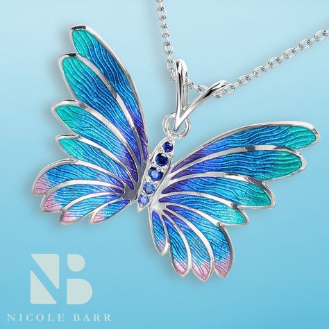 Kids Gold Jewelry, Clay Accessories, Faberge Jewelry, Enamel Art, Shiny Rings, Butterfly Fashion, Pendant Sets, Fancy Jewellery Designs, Pendent Necklace