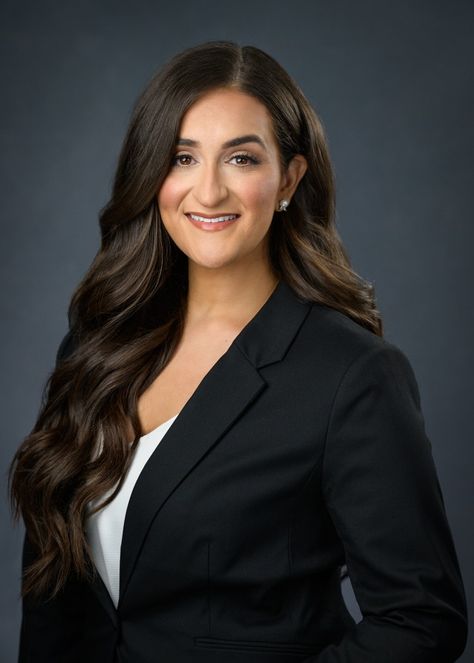 Corporate Headshot Poses, Corporate Headshots Women, Medical Residency, Business Headshots Women, Law Aesthetic, Professional Headshots Women, Headshot Portrait, Headshots Women, Headshot Poses