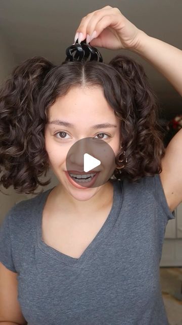 Short Curly Hair Styles Easy, Easy Curly Hair Updo, Low Maintenance Haircut, Curly Updo, Curly Hair Updo, Short Hair Styles Easy, Mermaid Hair, Fashion 101, Short Curly Hair