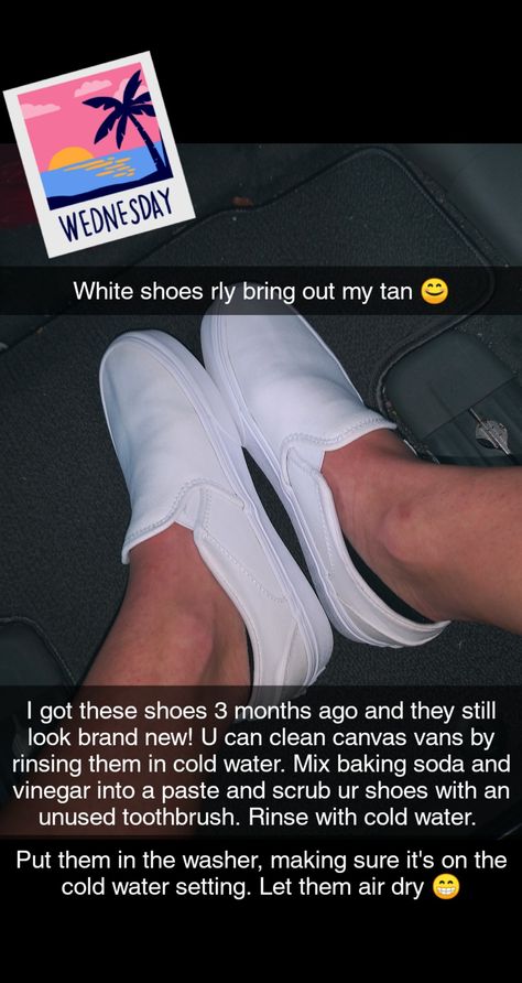 How To Get Your Shoes White Again, Vagas Outfits, How To Clean White Vans, Best Way To Clean Vans Shoes, Diy Clean White Shoes, Cleaning White Nike Shoes, White Converse Cleaning Diy, Cleaning Vans Shoes White, Clean Vans