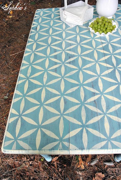 Painted Patio Table, Stencil Table Top, Painted Table Tops, Painted Kitchen Tables, Painting Table, Stenciled Table, Deck Table, Diy Table Top, Diy Outdoor Table