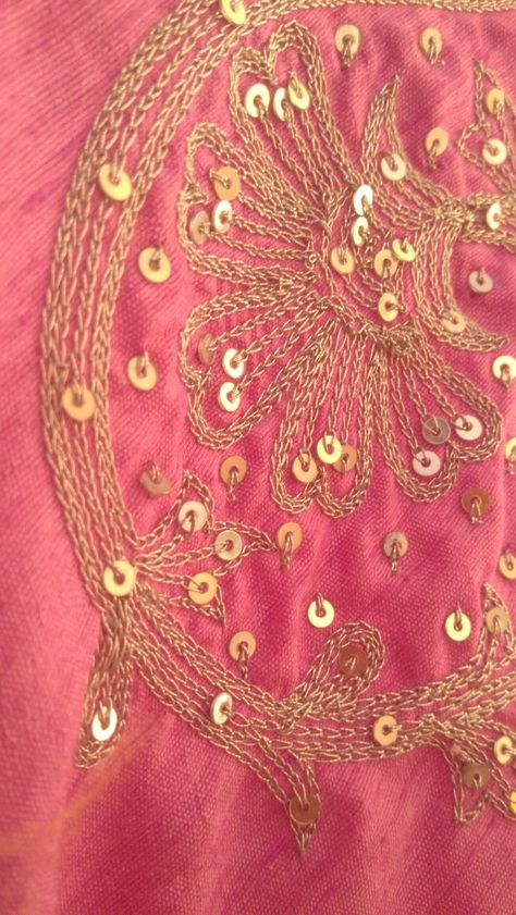 Embroidery Work of Silver Kasab  And Tikki..... Tikki Work Embroidery, Kalabattu Embroidery, Kasab Work Embroidery, Kasab Embroidery, Marodi Embroidery, Pitta Work, Bavariya Work, Marodi Work, Machi Work