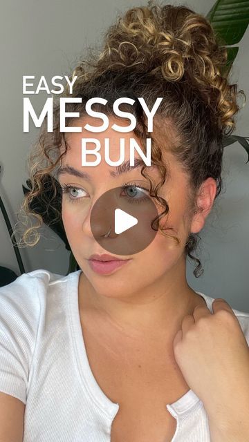 Messy Bun With Curly Hair, How To Style Long Hair Easy Simple Messy Buns, Messy Bun Short Curly Hair, How To Do A Messy Bun With Short Curly Hair, How To Do A Messy Bun For Short Curly Hair, Updos For Medium Length Curly Hair Easy, Messy Curly Bun Tutorial, Hair Bun For Curly Hair, Long Curly Hair Bun