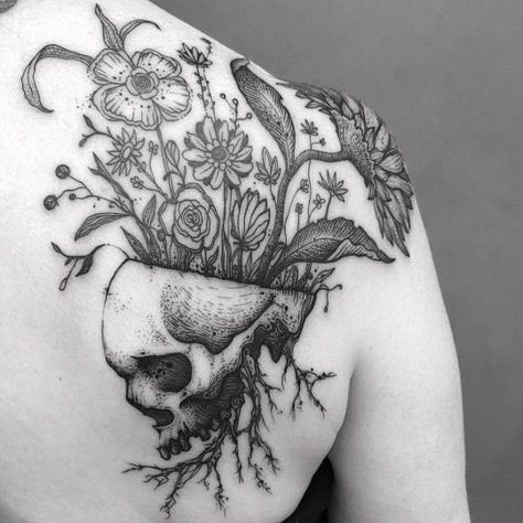 Incredible dark nature tattoo - plants growing from a skull - Skin Deep Tales Floral Skull Tattoos, Wildflowers Tattoo, Plant Tattoo, Skull Tattoo Design, Tattoo Life, Flower Skull, Nature Tattoos, Design Tattoo, Skull Tattoos