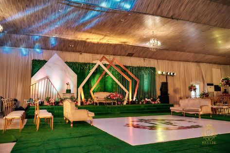 #TheBeecrofts18 Traditional Wedding is Dripping with the Beauty of Igbo and Yoruba Culture | BellaNaija Weddings Edo Traditional Wedding Decoration, Yoruba Engagement Decoration, Yoruba Traditional Wedding Decor, Yoruba Traditional Wedding Decoration, Traditional Marriage Decoration Nigerian, Igbo Traditional Wedding Decoration, Nigerian Traditional Wedding Decoration, African Traditional Wedding Decoration, Nigerian Wedding Decor