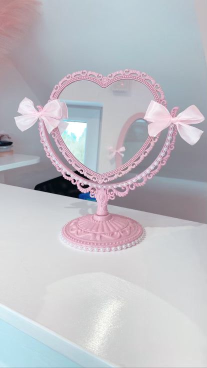 DURABLE PLASTIC DOUBLE SIDED MIRROR 27CM HEIGHT X 17CM WIDTH APPROX Aesthetic Mirrors For Room, Rose Pink Room Decor, Cute Room Decor Aesthetic Pink, Aesthetic Bedroom Accessories, Aesthetic Pink Room Decor, Black And Pink Room Decor, Room Decor Pink And White, Cutecore Decor, Pink Room Accessories