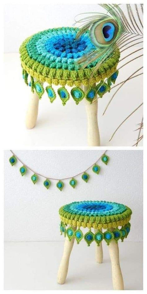 Thalposh Design Crochet, Crochet Toran Pattern, Diy Peacock Decor, Thalposh Crochet, Crochet Peacock Feather, Crochet Stool Cover, Crochet Thalposh, Peacock Feather Embroidery, Crochet Toran