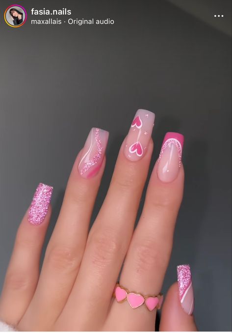 Nails St Valentin, Pretty Pink Nails Design, Nails For Your Birthday, Nail Art Designs Pink, Beauty Hacks Nails, Pink Glitter Nails, Diy Acrylic Nails, Fancy Nails Designs, Nagel Tips