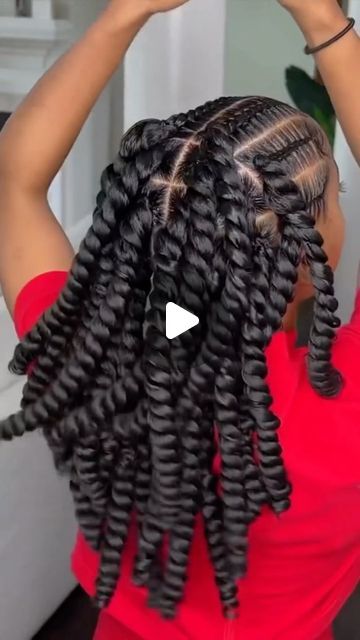 qvrhair(queen virgin remy)- 💯 Best Human Hair Wig | Crochet twists 💗💗💗How do you feel about this hairstyle? 🧐  ✨Hair: Bouncy curl bulk hair extensions #1b   🛍️🔗Link in... | Instagram Jumpy Wand Curl Crochet Styles, Wand Curls Crochet Hairstyles, Crochet Wand Curls, Bouncy Hairstyles, Chunky Twists With Extensions, Crochet Curls Hairstyles, Wand Curl Crochet Hair, Crochet Twist Hairstyles, Chunky Twist Out