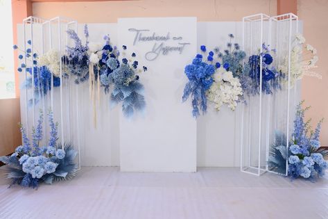 Dusty Blue Wedding Theme Backdrop, Dusty Blue Reception Decorations, Dusty Blue Wedding Backdrop, Blue Wedding Backdrop, Royal Blue Backdrop, Blue Theme Wedding, Sangjit Decoration, Wedding Stage Decor, Wedding Background Decoration