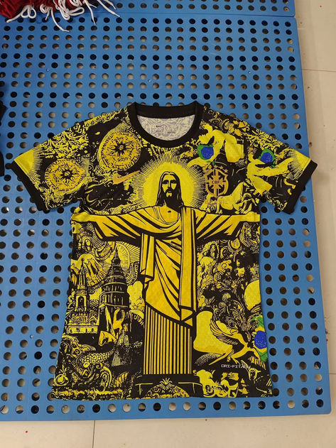 Brazil The Christ Edition !! #BRAZIL #Jesus Brazil Football Kit, Mid Fade Haircut, Brazil Shirt, Boys Rug, Rug Doctor, Mid Fade, Christ The Redeemer, Football Tops, Stoke City