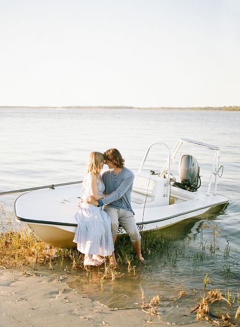 Fishing Boat Photoshoot, Fishing Boat Engagement Photos, Boat Family Photoshoot, Fishing Engagement Photos, Mountains Pictures, Fishing Engagement, Boat Engagement Photos, Papa Photo, Summer Engagement Pictures