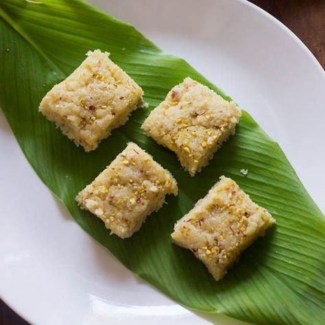 nariyal barfi recipe | nariyal ki barfi recipe with khoya | quick coconut barfi Nariyal Barfi, Coconut Barfi Recipe, Coconut Barfi, Coconut Flour Banana Bread, Barfi Recipe, Coconut Burfi, Coconut Rice Recipe, Jamun Recipe, Best Cinnamon Rolls