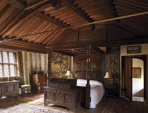 Alston Court, The great chamber with its barrel ceiling. This opulent room would have been both an entertainment space and a bedroom. ©Paul Highnam/Country Life Picture Library Read more at https://www.countrylife.co.uk/architecture/alston-court-suffolk-mercantile-splendour-national-importance-176882#jCDmk35cC3S71ojh.99 Medieval Bedroom, Country Life Magazine, Historical Interior, Castles Interior, Medieval Houses, Bedroom Furnishings, English Country House, My New Room, Butter Cookies