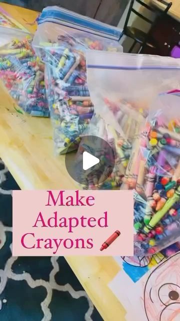 Katherine Doran Dally on Instagram: "🌈 it’s that time of year to collect all of the old and broken crayons from your school to make accessible crayons.

🖍️ Soak in warm watch and a little dish soap to remove paper from crayons, don’t worry there will be some stubborn ones! 

☀️ Break into smaller pieces and put into a muffin tin. 

💦 Melt in the oven - have a Google to see what temperature is best. I usually do 215 degrees F. 

🌳 Remove from oven when melted. When the molds begin to firm place in your handle. 

🖼️ use shower rings, hair ties, PVC pipe t-bars, popsicle stickers, or leave plain.

🧊 Pop in the fridge to finish hardening

#speechlanguagepathologist #speechpathology #speechtherapy #preschoolspeech #preschoolspeechtherapy #preschoolplay #schoolslp #schoolspeech #slp2be 
#s Diy Melted Crayons, Melt Crayons In Molds, How To Melt Crayons Into Molds, Old Crayons What To Do With, Old Crayon Crafts, Crayon Molds, Melted Crayons, Preschool Speech Therapy, Crayon Crafts